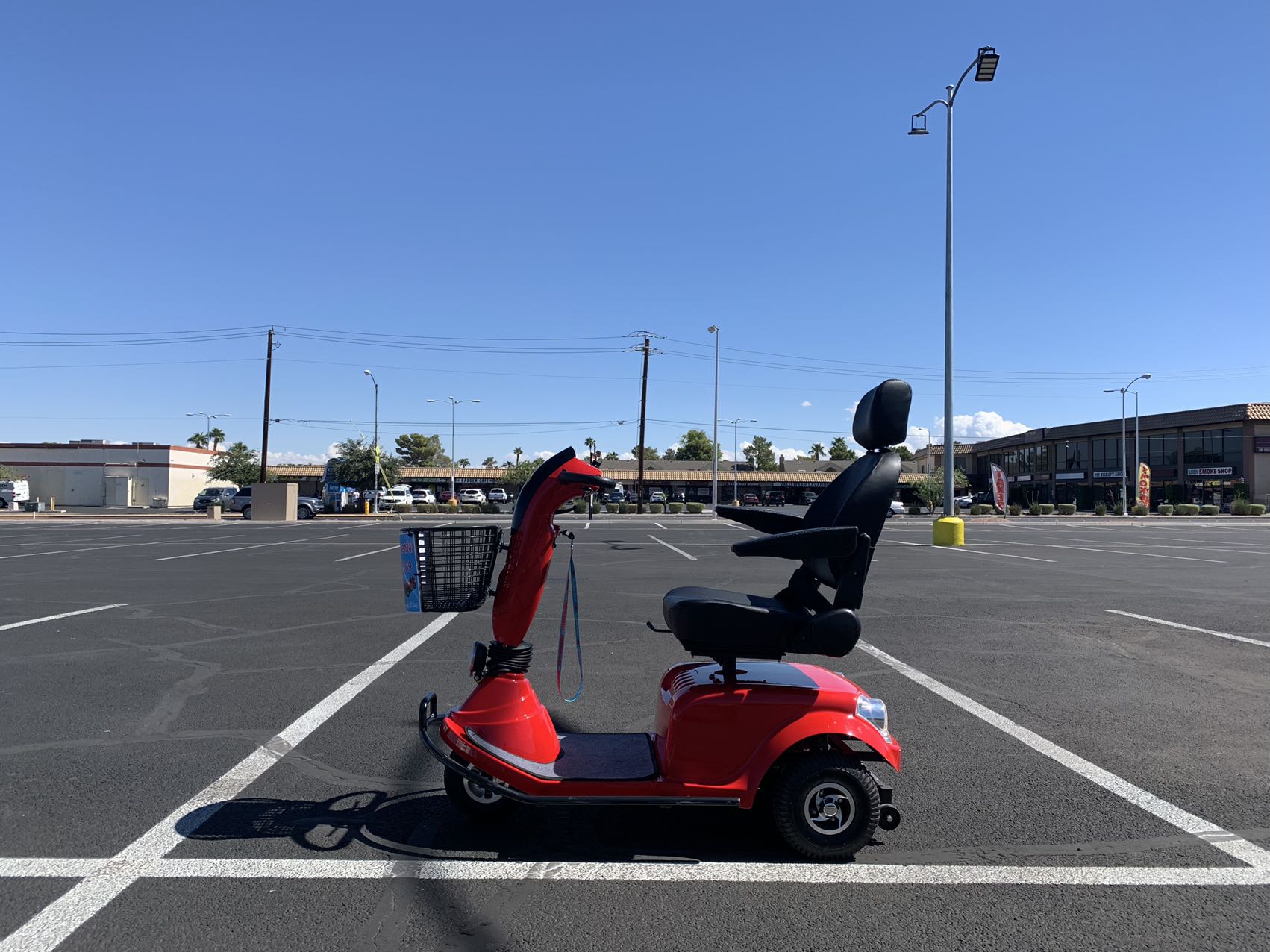 Misbrug Orkan Anonym 3 Wheels Mobility Scooter Rental - Rapid Rental
